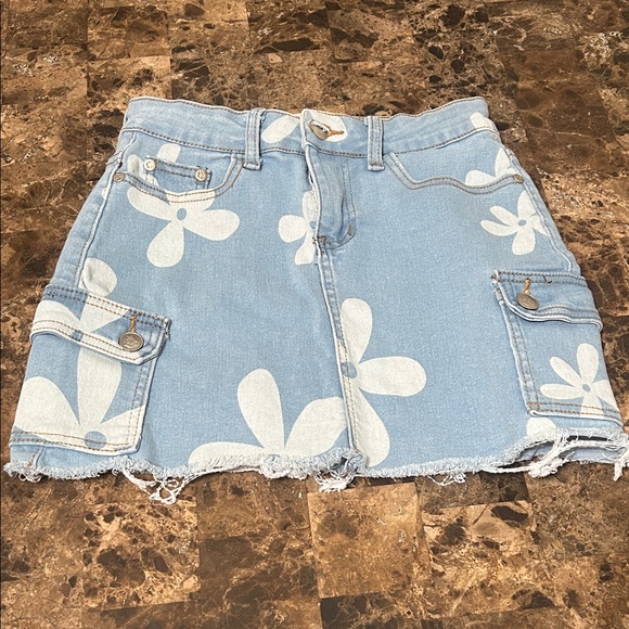 Celebrity Ace Other - Kids Floral Denim Skirt - Light Blue and White
